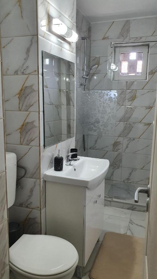 Apartament Estera Daire Oradea Dış mekan fotoğraf